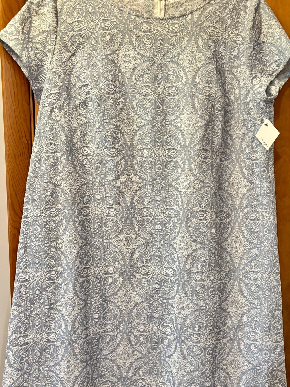 Nordstrom Light Blue Medallion Print Short-Sleeve Tunic